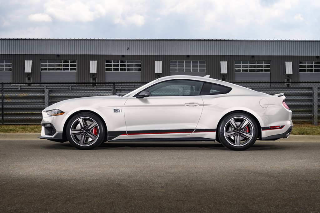 2023 Ford Mustang Silver / White Color