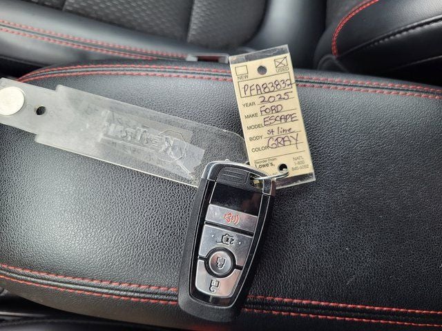 2025 Ford Escape ST-Line
