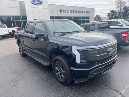 2023 Ford F-150 Lightning Lariat