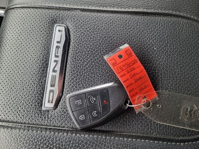 2024 GMC Sierra 2500HD Denali