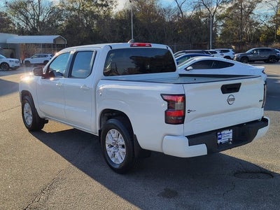 2022 Nissan Frontier SV