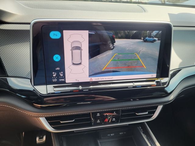 2024 Volkswagen Atlas Cross Sport 2.0T SEL R-Line