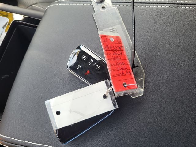 2024 Volkswagen Atlas Cross Sport 2.0T SEL R-Line