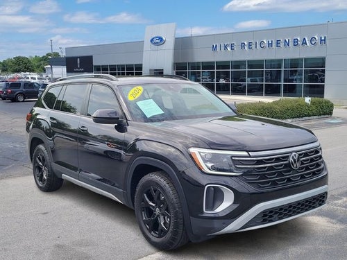 2024 Volkswagen Atlas 2.0T Peak Edition SE w/Technology