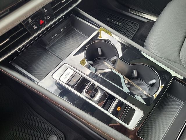 2024 Volkswagen Atlas 2.0T Peak Edition SE w/Technology