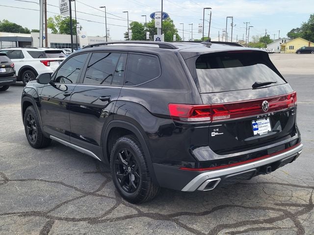 2024 Volkswagen Atlas 2.0T Peak Edition SE w/Technology