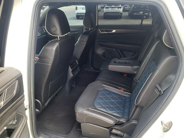 2024 Volkswagen Atlas Cross Sport 2.0T SEL Premium R-Line