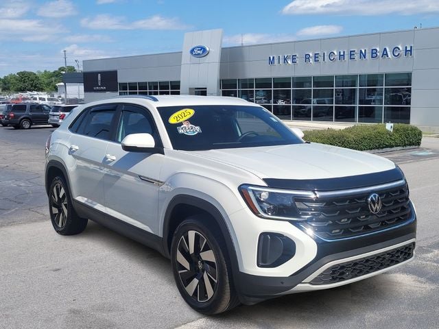 2025 Volkswagen Atlas Cross Sport 2.0T SE w/Technology