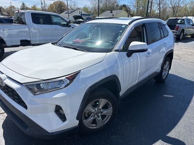 2020 Toyota RAV4 XLE