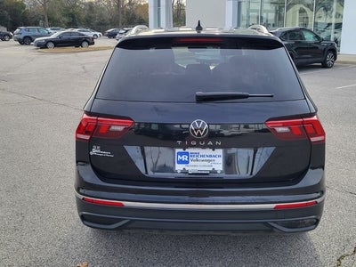 2023 Volkswagen Tiguan 2.0T SE