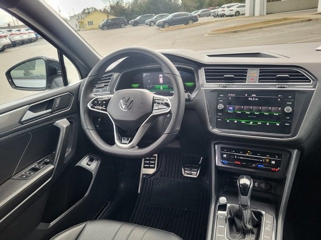 2022 Volkswagen Tiguan 2.0T SE R-Line Black