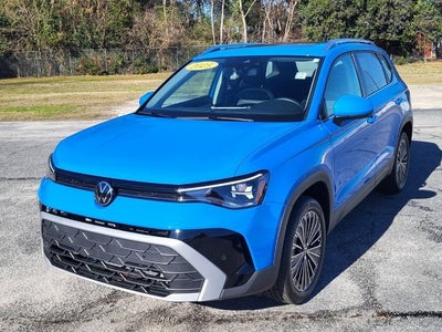 2025 Volkswagen Taos 1.5T SE