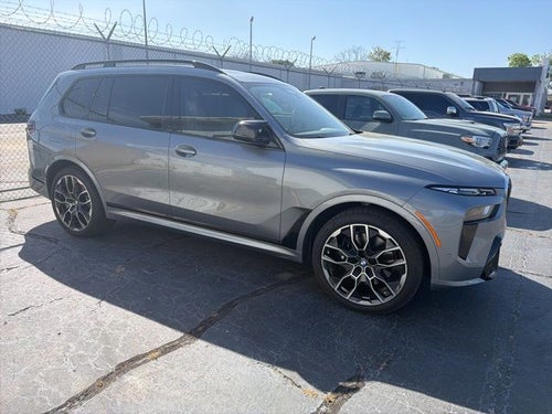 2024 BMW X7 M60i
