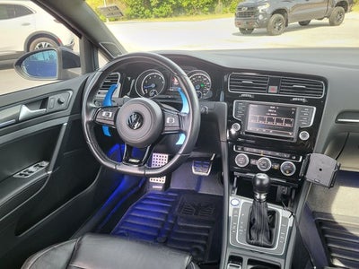 2017 Volkswagen Golf R DCC & Navigation 4Motion