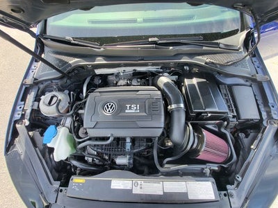 2017 Volkswagen Golf R DCC & Navigation 4Motion