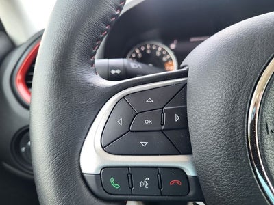 2023 Jeep Renegade Trailhawk