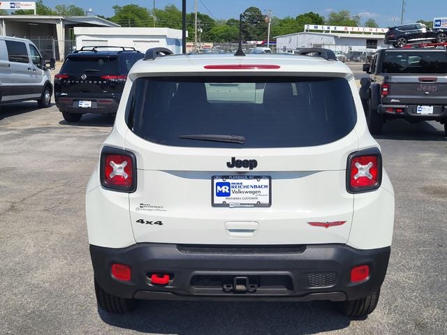 2023 Jeep Renegade Trailhawk