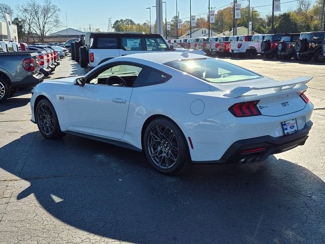 2026 Ford Mustang GT Premium