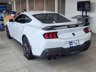 2026 Ford Mustang Dark Horse
