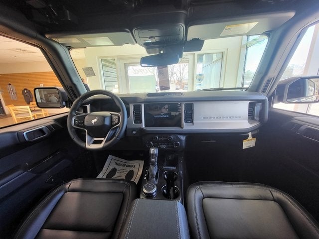 2025 Ford Bronco Outer Banks Tsport Sportsman Package