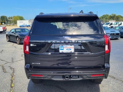2025 Ford Expedition Active