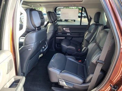 2027 Ford Expedition Platinum
