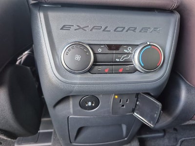 2027 Ford Explorer Platinum