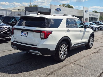 2027 Ford Explorer Platinum