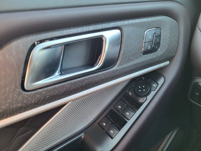 2027 Ford Explorer Platinum