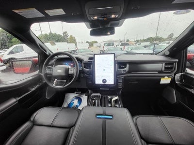 2025 Ford F-150 Lightning Platinum