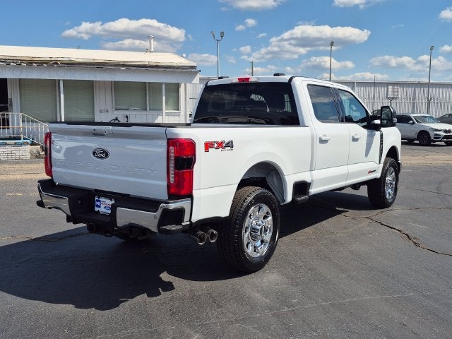 2027 Ford F-350SD Lariat