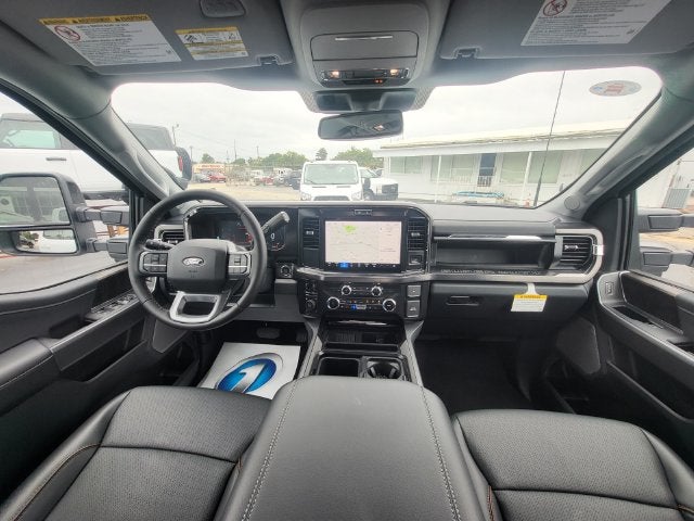 2027 Ford F-350SD Lariat