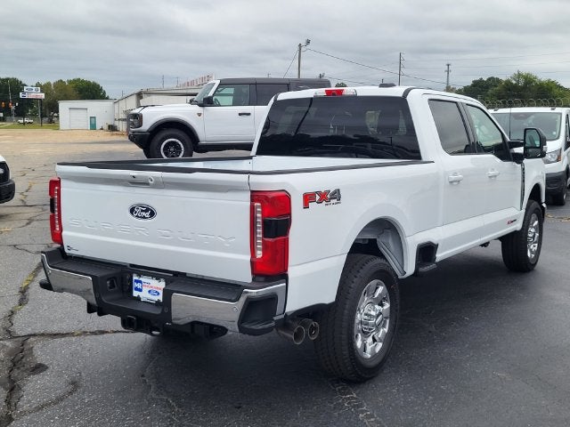 2027 Ford F-350SD Lariat