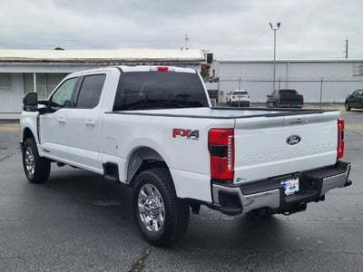 2027 Ford F-350SD Lariat
