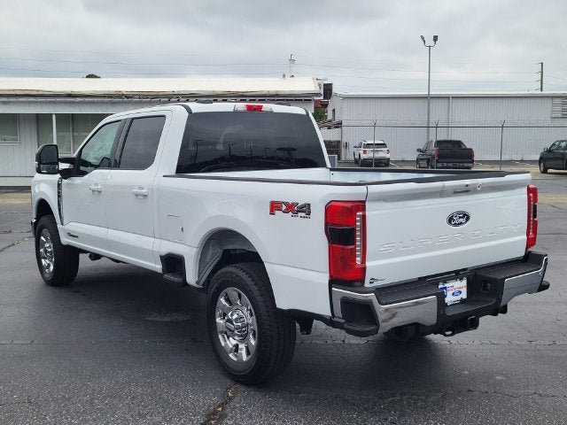 2027 Ford F-350SD Lariat