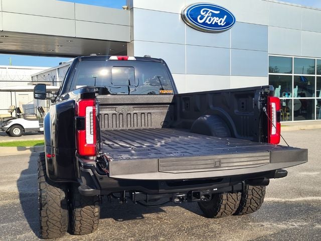 2026 Ford F-350SD Platinum DRW