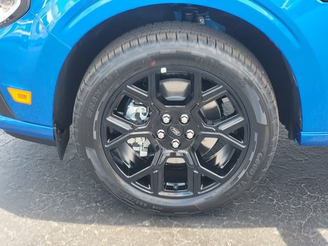 2026 Ford Maverick Lobo Standard