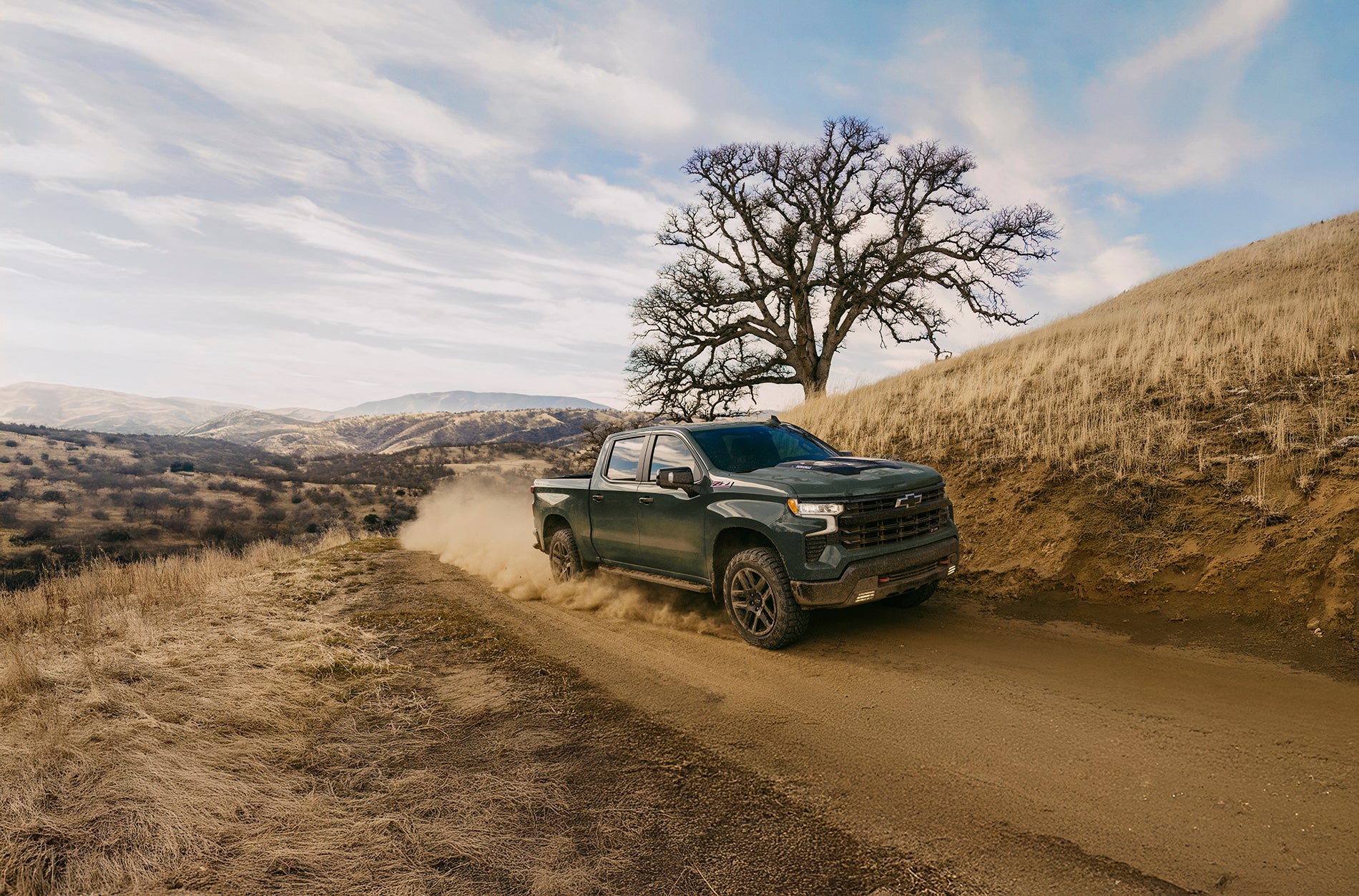 2025 Chevrolet Silverado towing